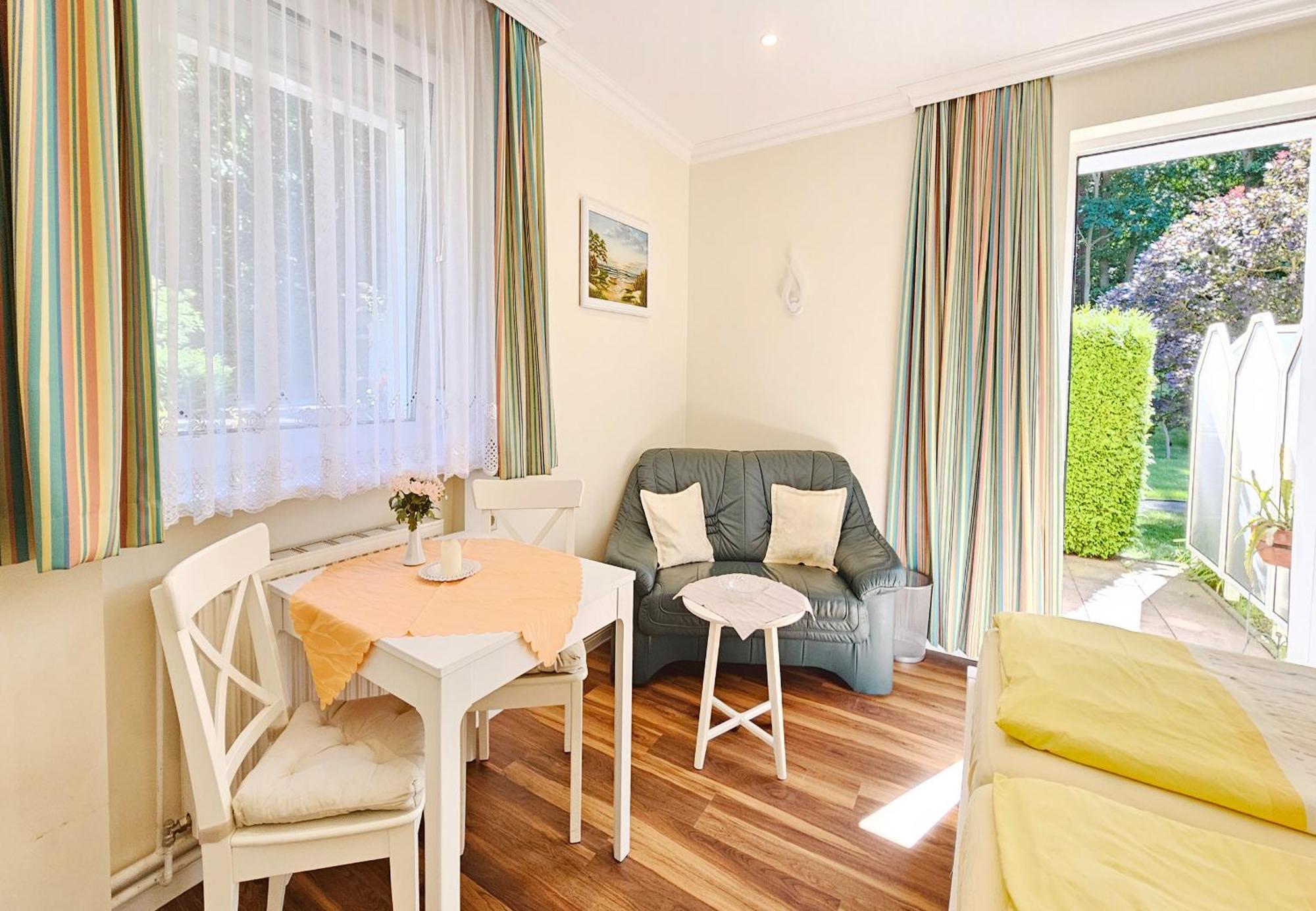 Haus Am Wald Apartment Heringsdorf  Ngoại thất bức ảnh