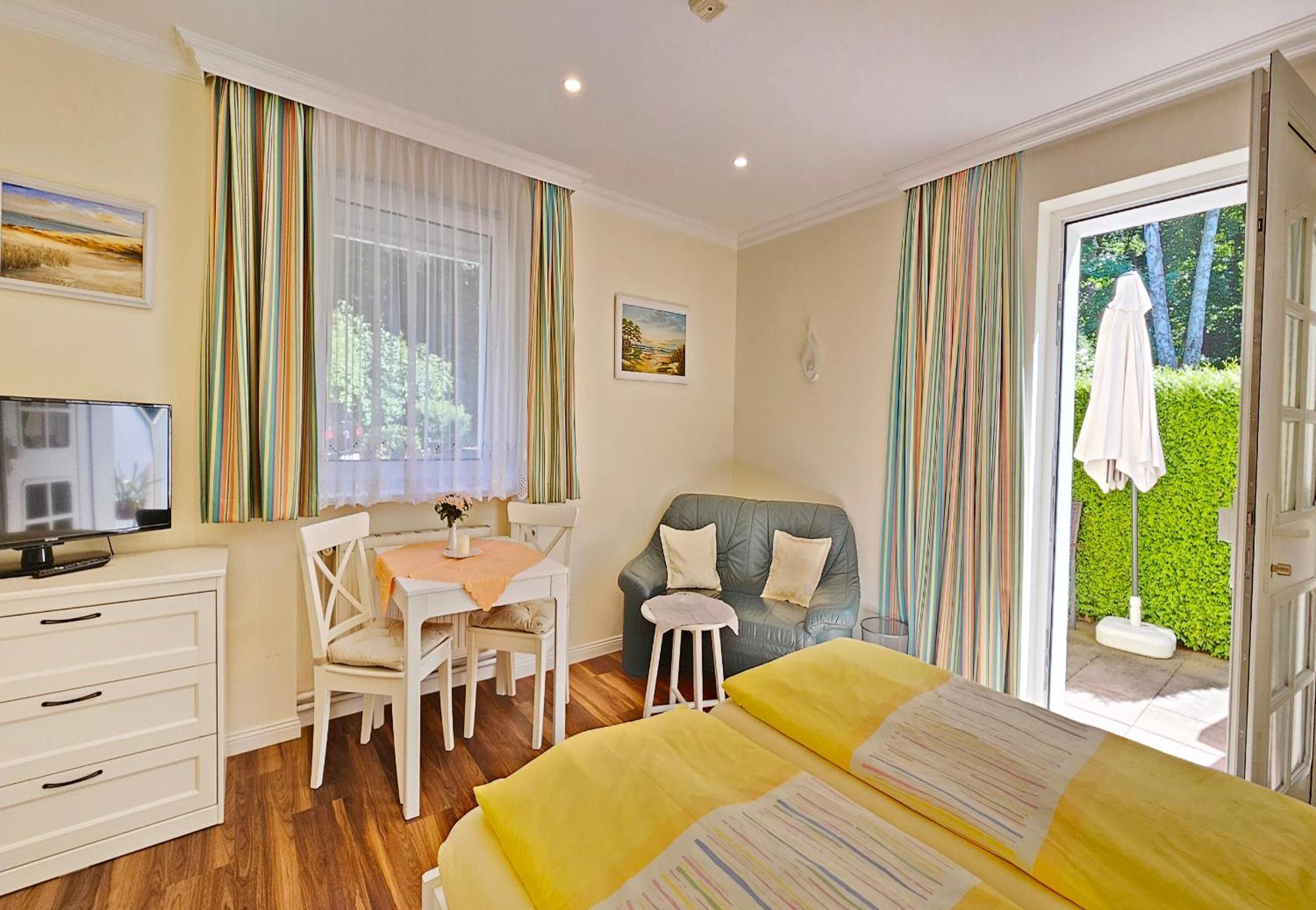 Haus Am Wald Apartment Heringsdorf  Ngoại thất bức ảnh